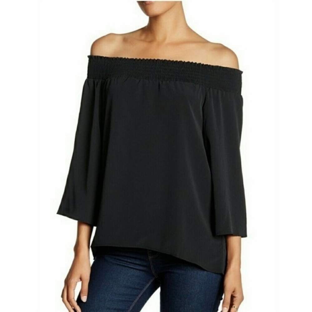 NWT Walter Baker Black Off Shoulder Sammy Blouse Women’s Size Medium